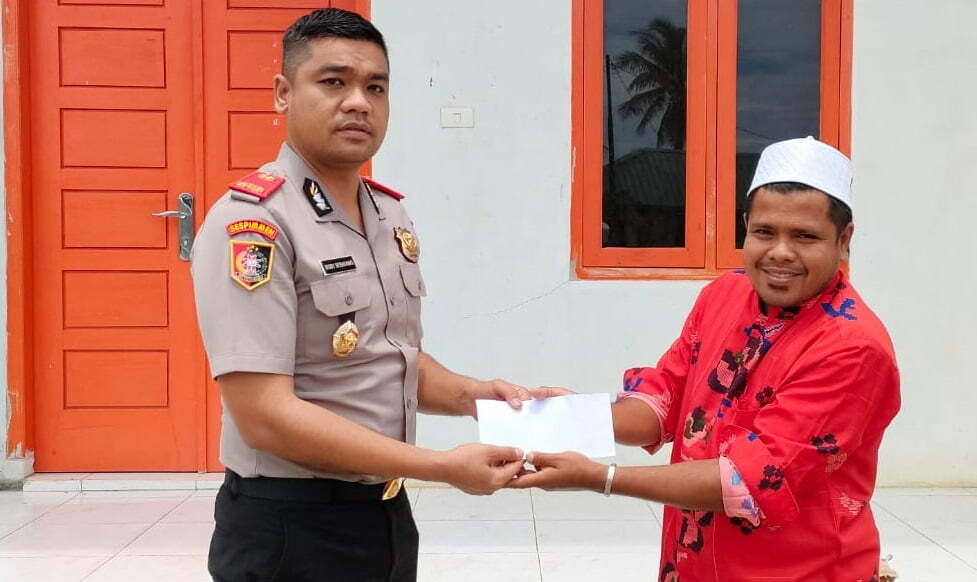 Kompol Boby Menggelar Bakti Sosial Kepada Dayah Mini Aceh Alue Naga