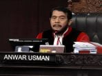 Anwar Usman Harus Mundur dari Jabatan Ketua MK