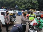 Polres Metro Tangerang Kota Sebar Bansos Pasca BBM Naik