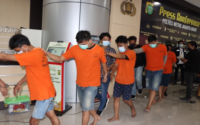 Polisi Ringkus 11 Pelaku Pembobolan ATM di Jakarta Barat