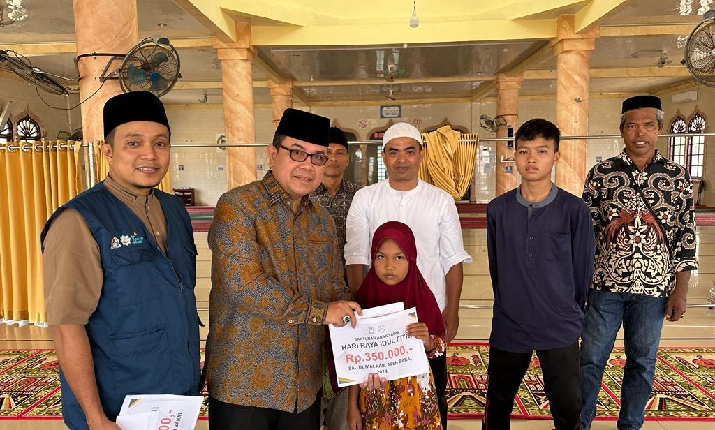 Aceh Barat Santuni 1900 Anak Yatim Aceh Barat Santuni 1900 Anak Yatim