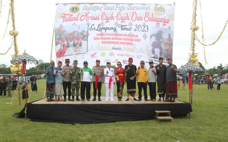 Bupati Hadiri Acara Festival Kreasi Balaganjur dan Ogoh Ogoh Se-Lampung Timur
