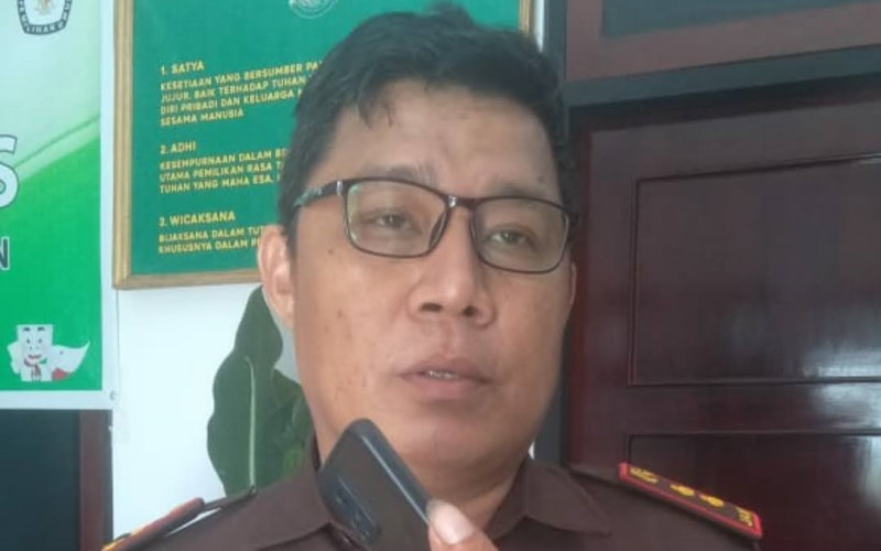 Eks Bendahara ADD Negeri Titawai Diperiksa Kejaksaan