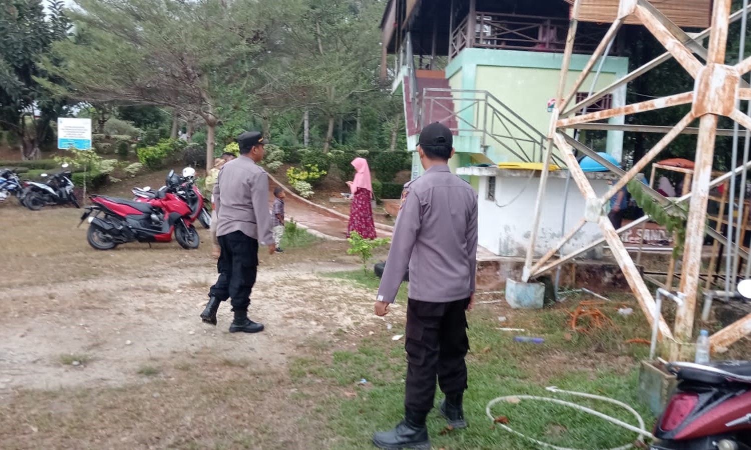 Jaga Kamtibmas, Polres Langsa Patroli di Objek Wisata Yang Dipadati Pengunjung