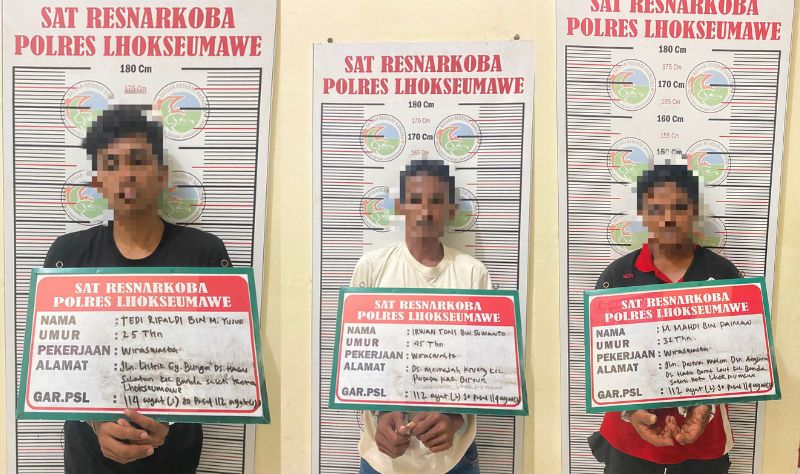 Polisi Bekuk Tiga Tersangka Narkotika di Lhokseumawe Polisi Bekuk Tiga Tersangka Narkotika di Lhokseumawe