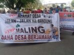Kejaksaan Aceh Timur Didemo Masyarakat