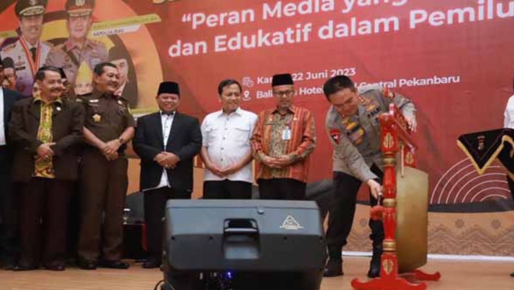 Netralitas Media di Pemilu 2024, Polda Riau Gelar Seminar Kebangsaan