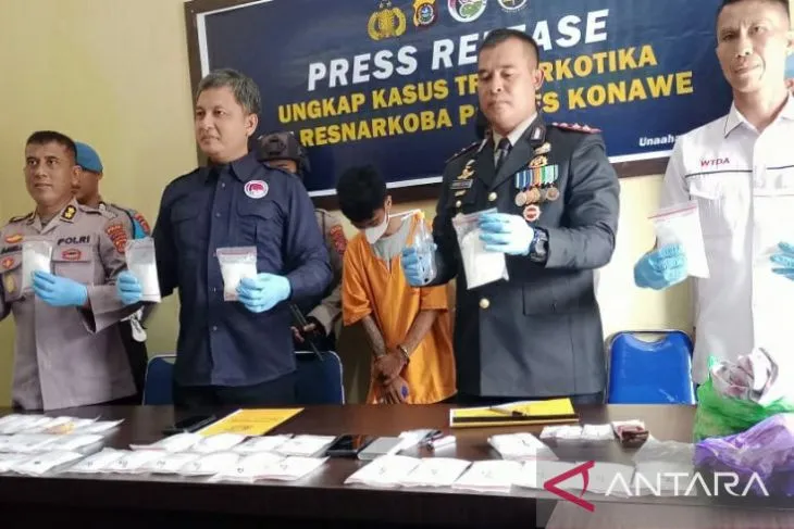 Polda Sultra Amankan 4,3 kg Sabu Jaringan Aceh