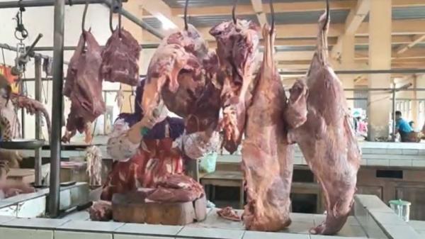 Jelang Idul Adha, Harga Daging Sapi dan Ayam Naik