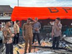 Haji Uma Salurkan Bantuan Untuk Korban Kebakaran di Abdya