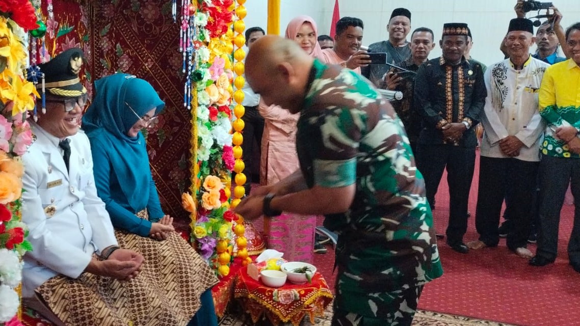 Pantas Diteladani, Pj Bupati Aceh Singkil Azmi Satu Tahun Bersama Marthunis