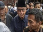 Panji Gumilang Ditetapkan Jadi Tersangka Dugaan Penistaan Agama Panji Gumilang Ditetapkan Jadi Tersangka Dugaan Penistaan Agama