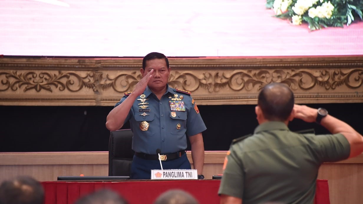 Yakinkan Netralitas, Panglima TNI Kumpulkan Pangkotama TNI
