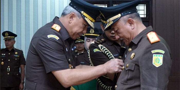 Kajati Sumut ketika Lantik Joko Purwanto Jadi Wakajati Gantikan Asnawi Senin (27/3/2023)