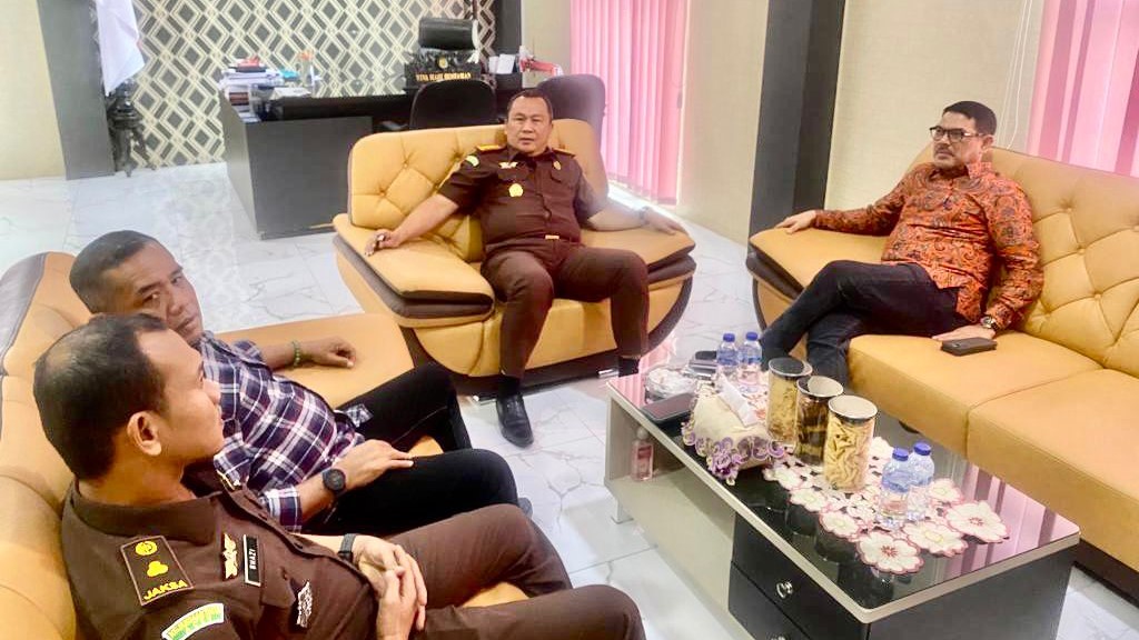 Nasir Djamil Kunker Ke Kejari Langsa