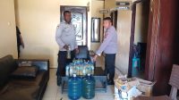 Puluhan Minuman Keras Dan Pemilik Diamankan Polsek Pomako Puluhan Minuman Keras Dan Pemilik Diamankan Polsek Pomako