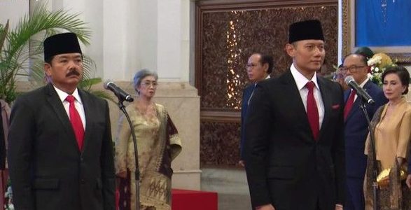 Presiden Jokowi Lantik AHY Jadi Menteri ATR Dan Hadi Tjahjant Sebagai Menko Polhukam Presiden Jokowi Lantik AHY Jadi Menteri ATR Dan Hadi Tjahjant Sebagai Menko Polhukam