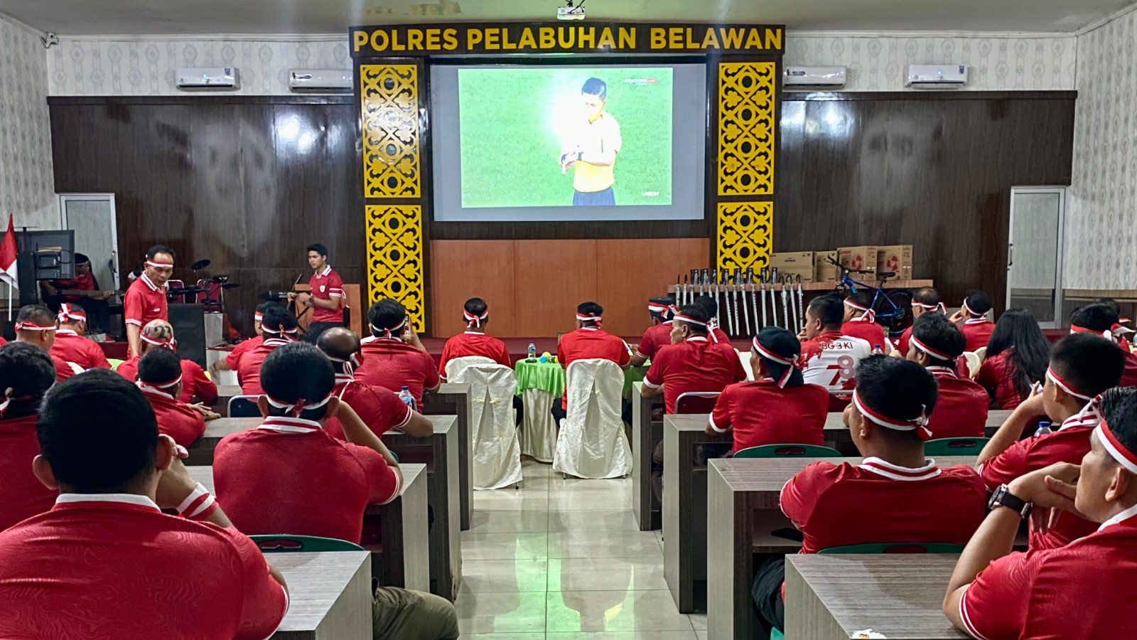 Meriah, Nobar Semifinal AFC U23 Di Polres Pelabuhan Belawan
