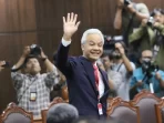 Ganjar Deklarasikan Diri Jadi Oposisi Di Kabinet Prabowo-Gibran Ganjar Deklarasikan Diri Jadi Oposisi Di Kabinet Prabowo-Gibran