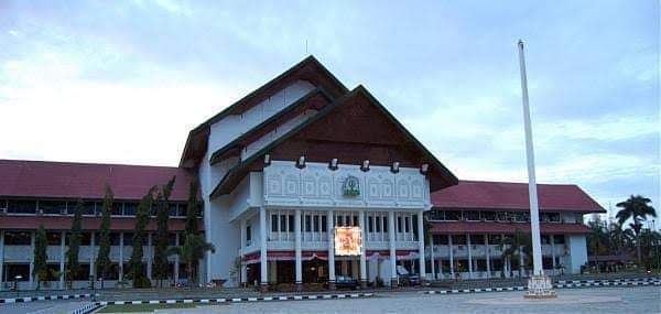 Pj Gubernur Aceh Ganti Kadis Pendidikan Alhudri Pj Gubernur Aceh Ganti Kadis Pendidikan Alhudri