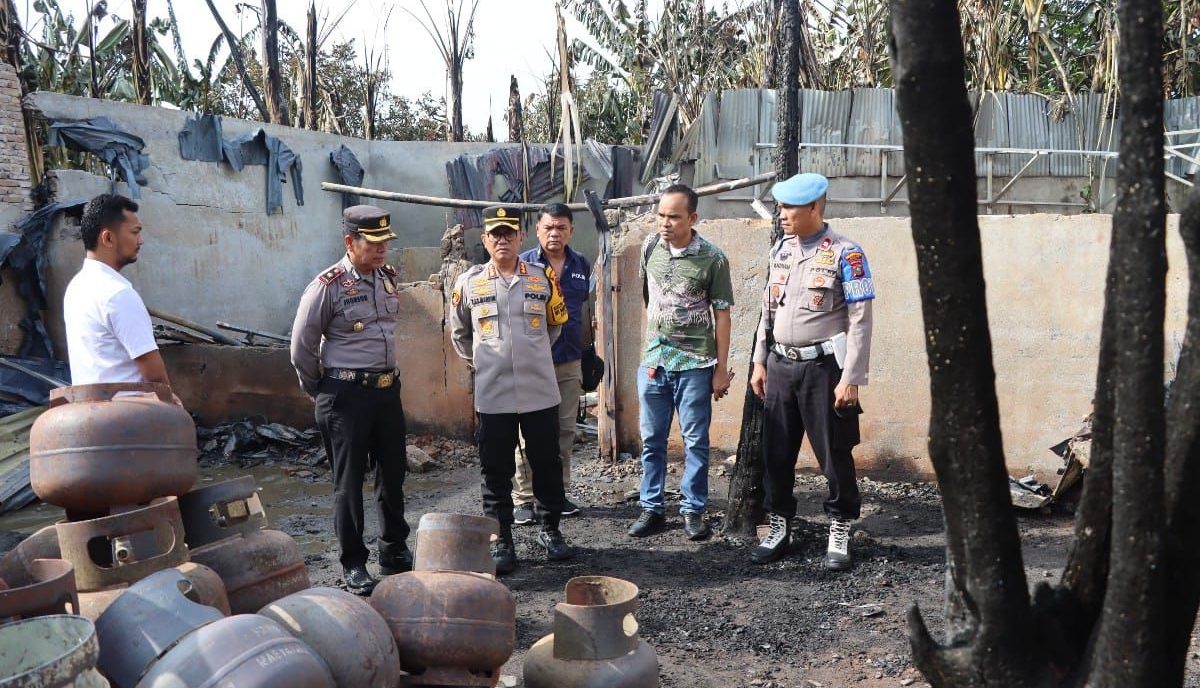 Polisi Menyelidiki Penyebab Kebakaran Di Deli Serdang,13 Orang Alami Luka-Luka