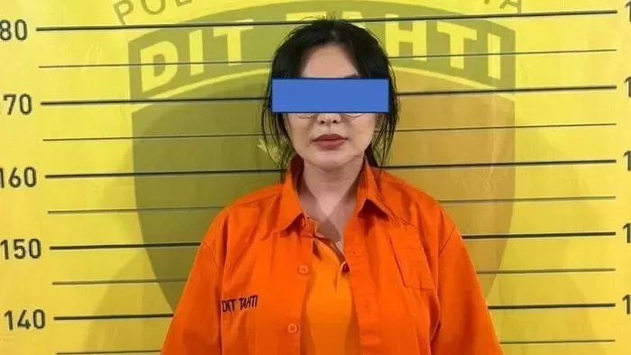 Polisi Bakal Tes Urine Terhadap Tersangka Penipuan Angela Lee