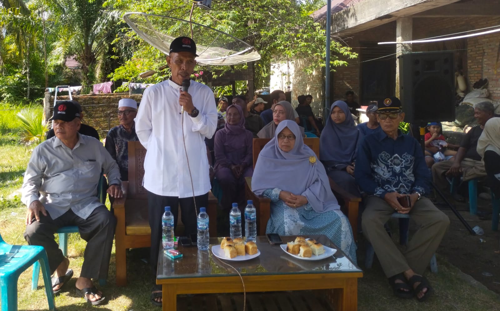 Sulaiman Hamzah Calon Wakil Bupati Aceh Singkil Buka Pertunjukan Kuda Kepang