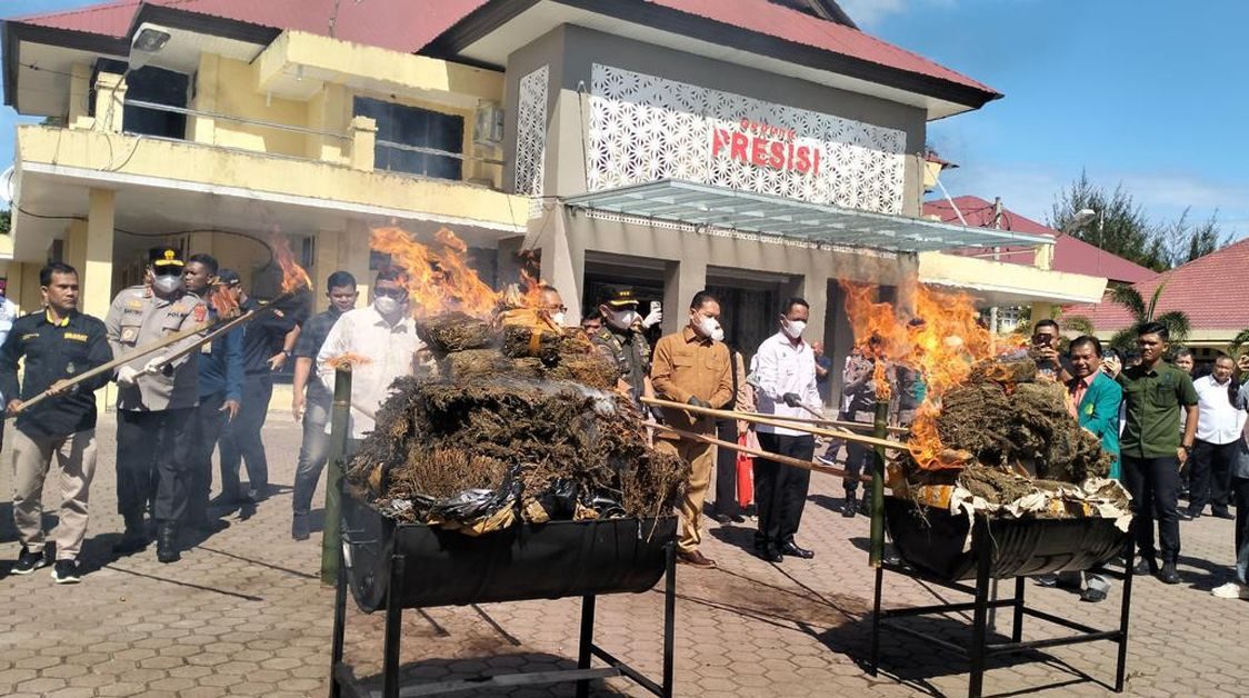 Polda Aceh Musnahkan 226 kg Sabu Dan 1,2 Ton Ganja