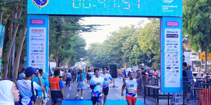 Danlanud Sultan Hasanuddin Lepas Peserta Lomba OBU 5 Run Tahun 2024 Dalam Rangka Peringatan Harhubnas