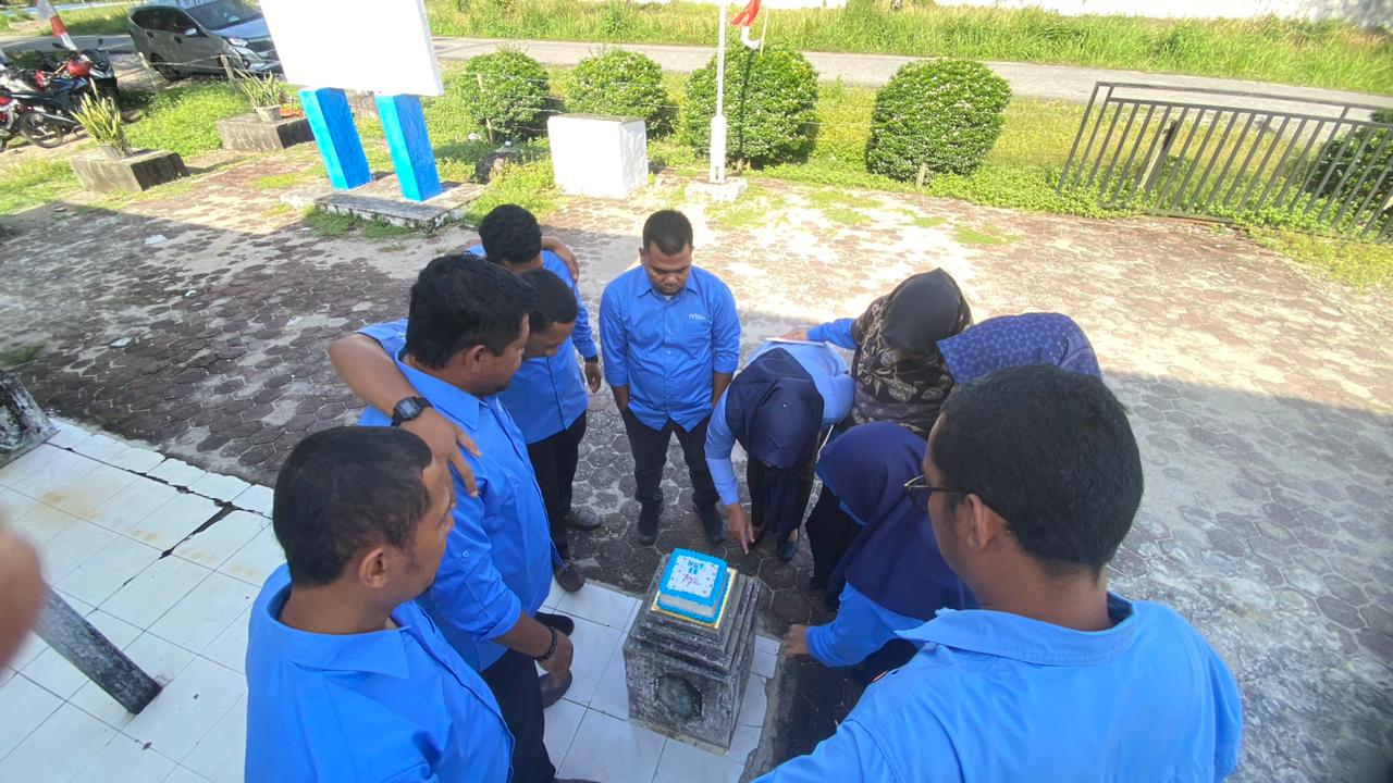 HUT Ke-79, RRI Berkomitmen Berikan Informasi Berkualitas Kepada Publik HUT Ke-79, RRI Berkomitmen Berikan Informasi Berkualitas Kepada Publik