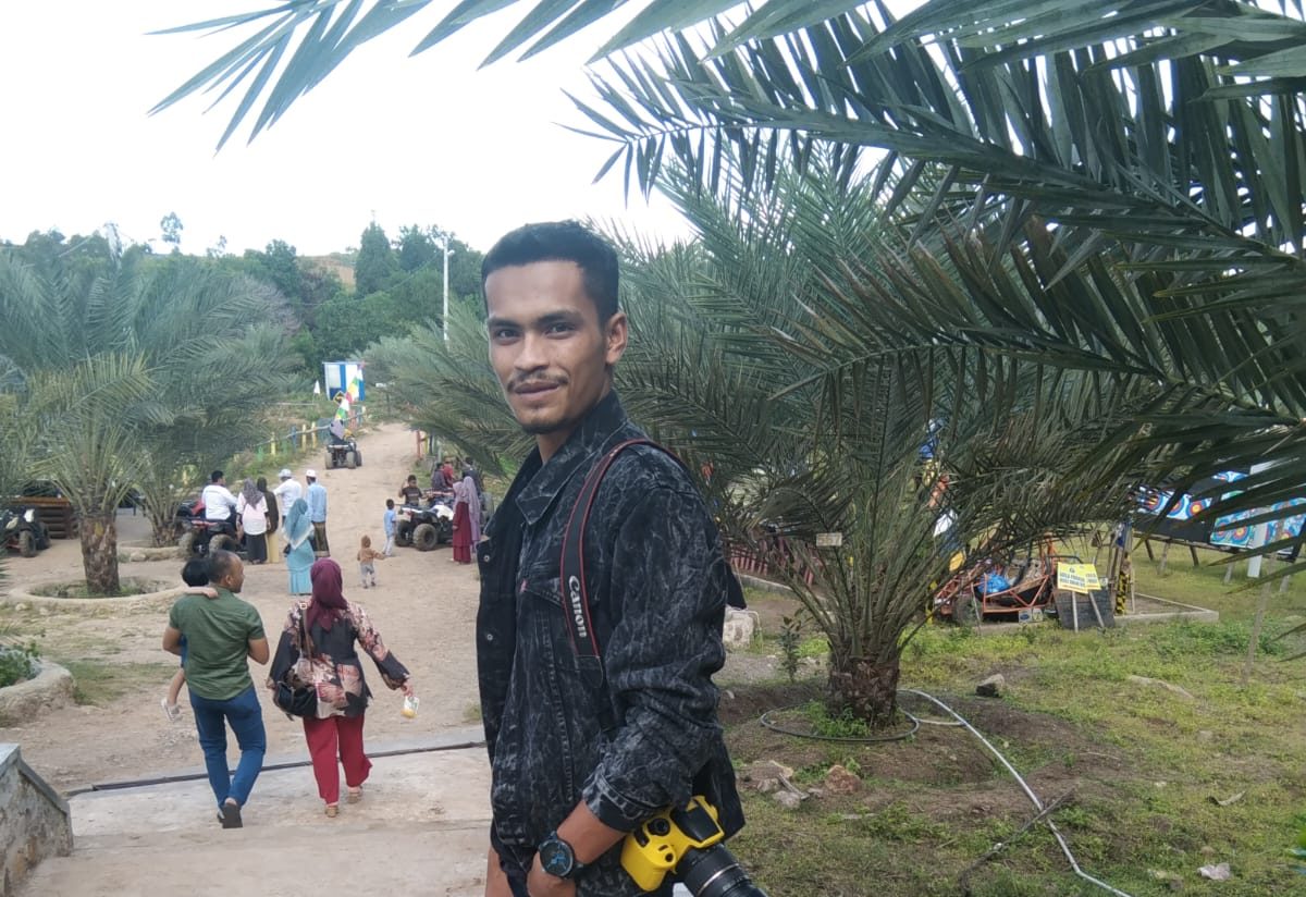WhatsApp Image 2024-09-25 at 11.45.57 Tulis PT. Fajar Baizury & Brother Diduga Alirkan Limbah Berbahaya Ke Sungai Tadu Nagan Raya, Wartawan Diduga Diancam OTK