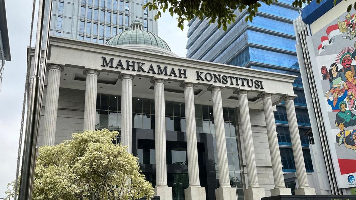 MK Tegaskan Orang Tua Kandung Yang Ambil Paksa Anak Bisa Dipidana MK Tegaskan Orang Tua Kandung Yang Ambil Paksa Anak Bisa Dipidana