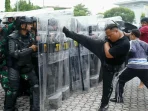 Korem Lilawangsa Simulasikan Penanganan Kericuhan Dampak Pilkada Di Aceh
