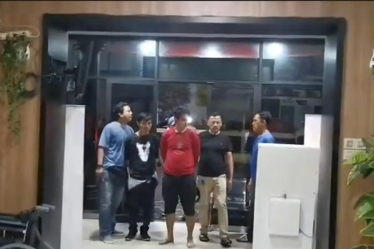 Polisi Tangkap Dua Pelaku Curanmor Di Tamansari Polisi Tangkap Dua Pelaku Curanmor Di Tamansari