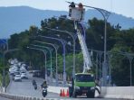 Akibat Kabel Digondol Maling, DLHK3 Banda Aceh Gerak Cepat Perbaiki Lampu Jalan Yang Padam