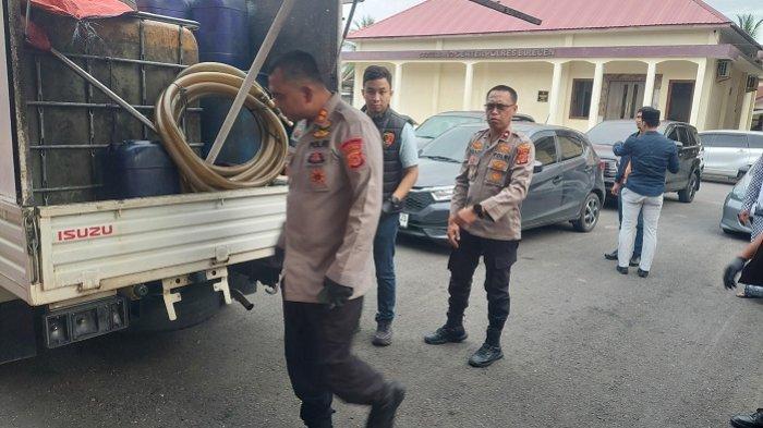 Warga Pijay Ditangkap Polres Bireuen Saat Isi BBM, Ini Kasusnya Warga Pijay Ditangkap Polres Bireuen Saat Isi BBM, Ini Kasusnya