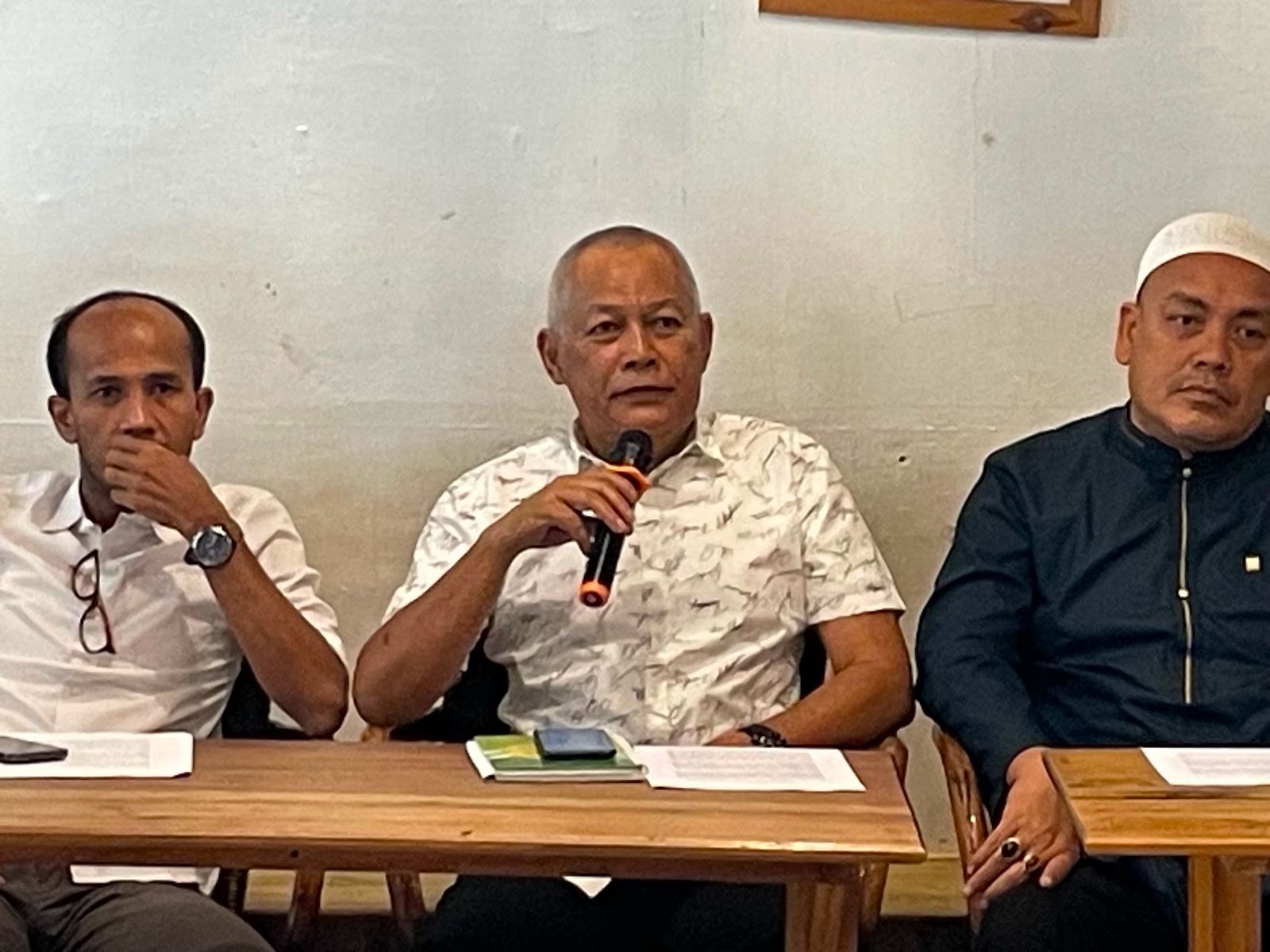 Juru Bicara Mualem-Dek Fadh Tanggapi Surat Kepala BPH Migas Juru Bicara Mualem-Dek Fadh Tanggapi Surat Kepala BPH Migas