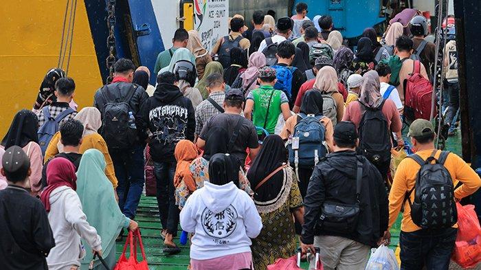 Jumlah Penumpang Ke Sabang Meningkat Drastis, Kapal Tambah Trip