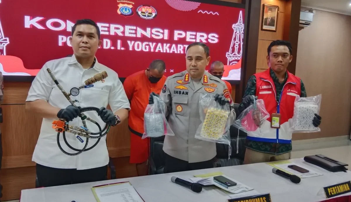 Ditreskrimsus Polda DIY Tangkap Tiga Tersangka Kasus Penyuntikan LPG