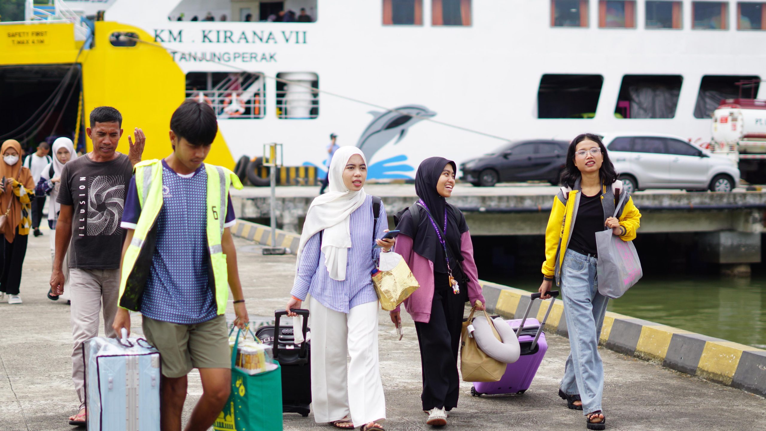 Naik 6 Persen Tahun Ini, Pelindo Multi Terminal Sukses Layani Angkutan Lebaran 2025 Naik 6 Persen Tahun Ini, Pelindo Multi Terminal Sukses Layani Angkutan Lebaran 2025