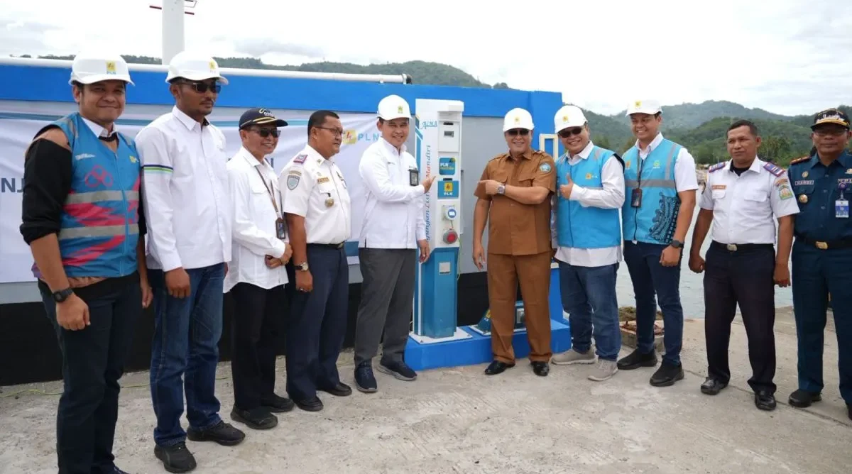 Permudah Sektor Perikanan, PLN Bangun Anjungan Listrik Mandiri Di Labuhan Haji Aceh Selatan Permudah Sektor Perikanan, PLN Bangun Anjungan Listrik Mandiri Di Labuhan Haji Aceh Selatan