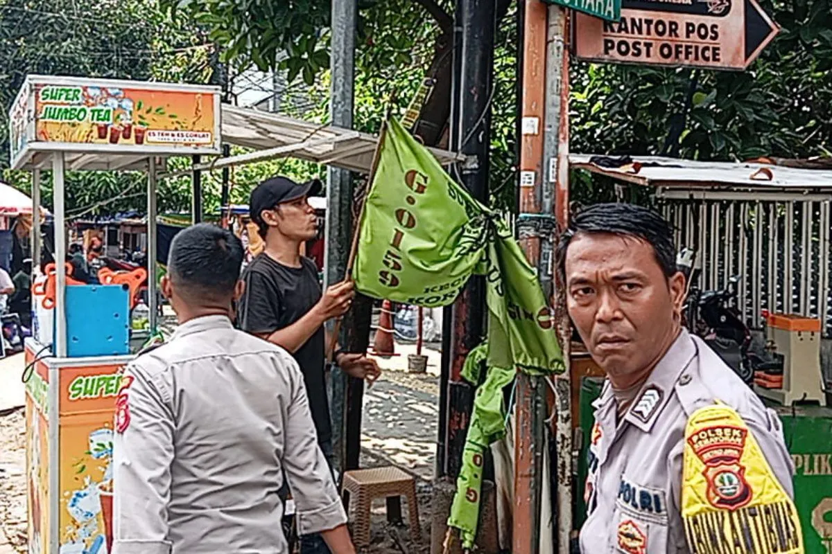 Polres Metro Jakpus Penertiban Bendera Ormas