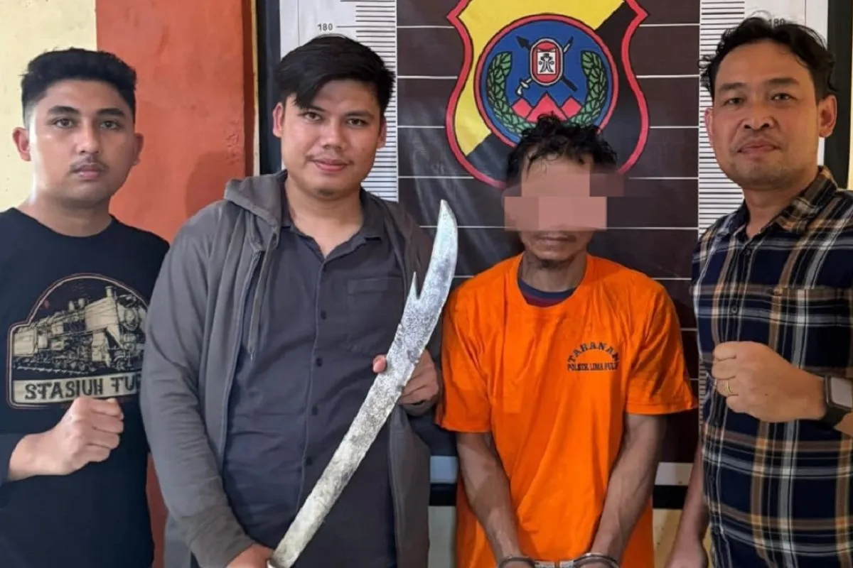 Polsek Lima Puluh Tangkap Pelaku Pengancaman Kades Polsek Lima Puluh Tangkap Pelaku Pengancaman Kades