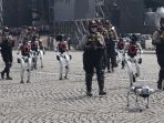 Polri Ungkap Alasan Di Balik Kehadiran Robot Polisi Polri Ungkap Alasan Di Balik Kehadiran Robot Polisi