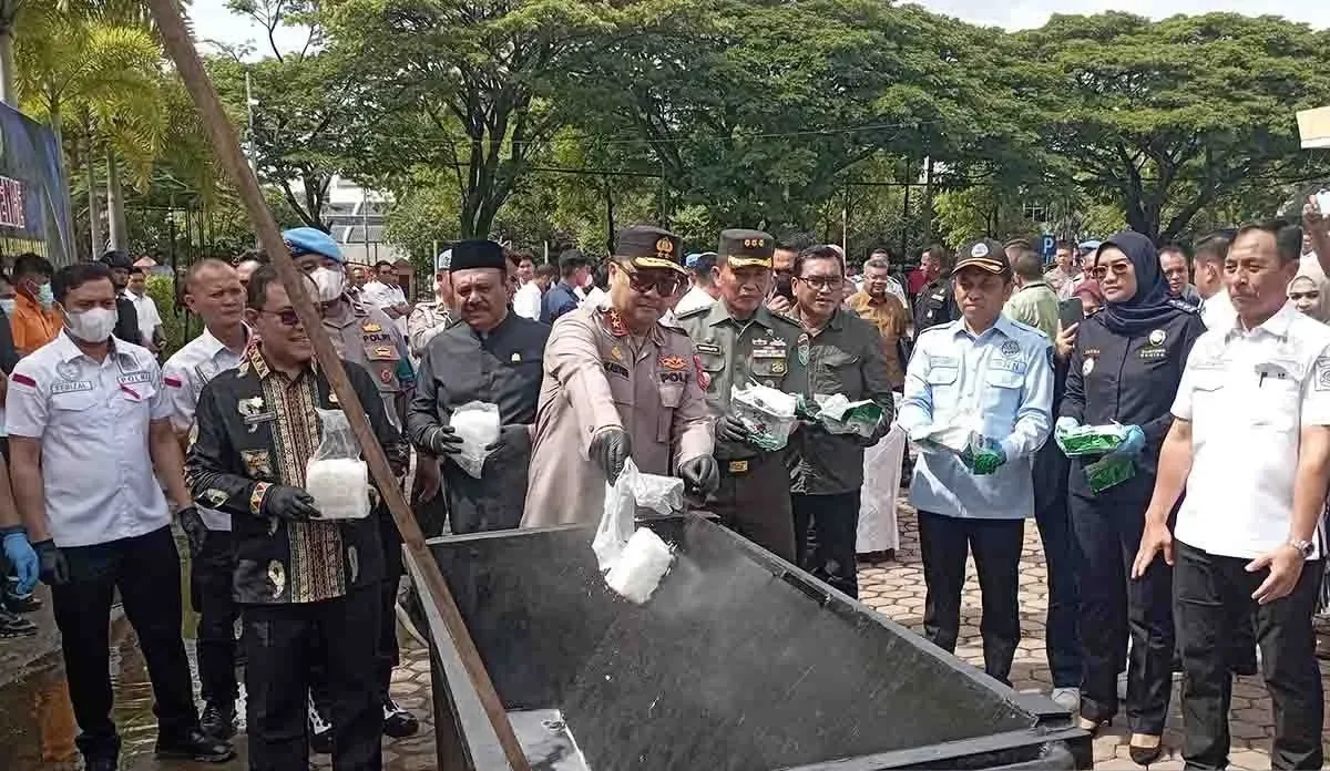 Polda Aceh Musnahkan Ratusan Kilogram Narkoba, Serta 25 Kg Kokain