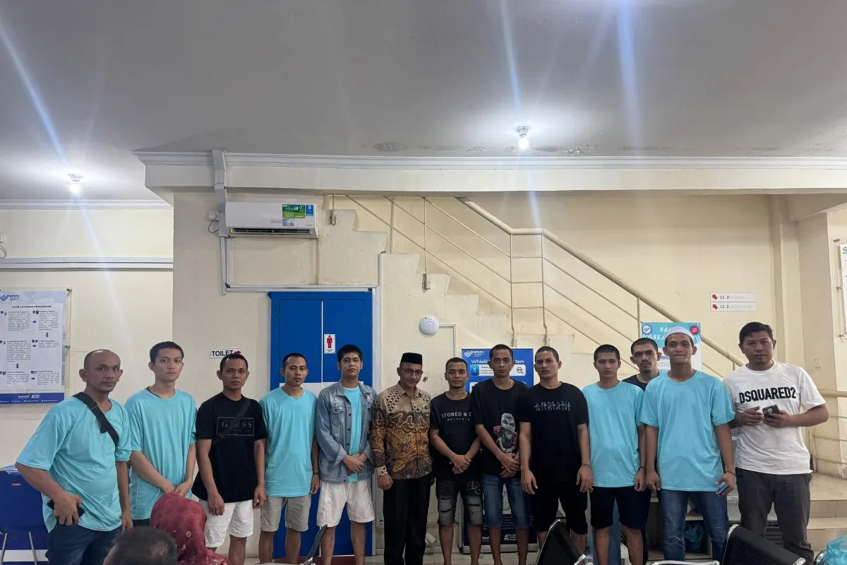 Haji Uma Fasilitasi Pemulangan 12 PMI Dari Malaysia