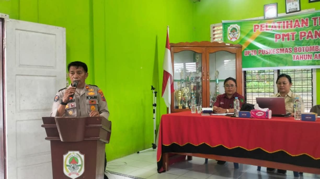 Kapolsek Hiliduho Osiduhugo Daeli Menghadiri Kegiatan Pelatihan Pembekalan PMT Pangan Lokal