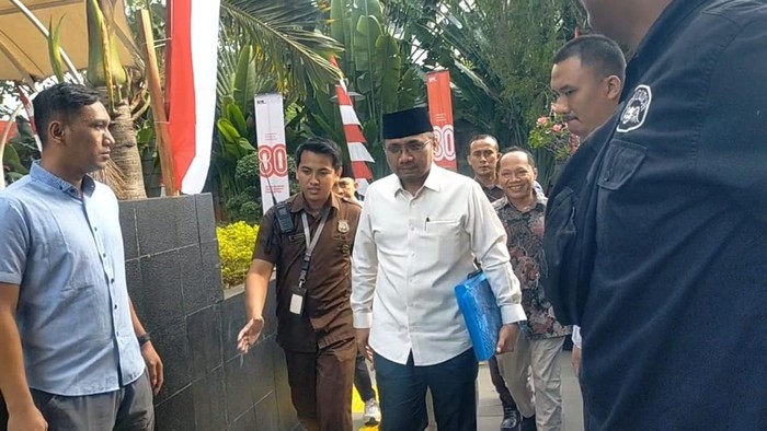 KPK Panggil Kembali Eks Menag Yaqut Cholil Qoumas Jadi Saksi Kasus Korupsi Kuota Haji 2024 KPK Panggil Kembali Eks Menag Yaqut Cholil Qoumas Jadi Saksi Kasus Korupsi Kuota Haji 2024
